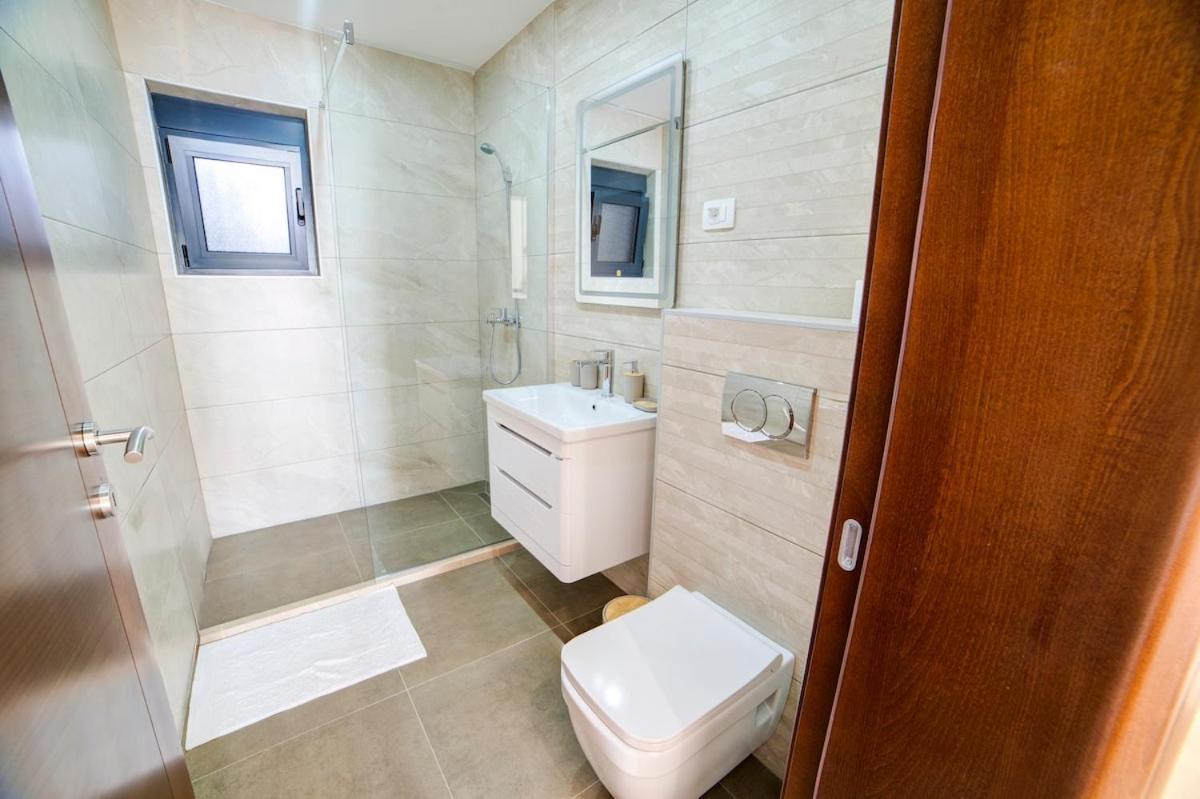 Villa Jelena With Private Pool - Lapcici Budva Exteriér fotografie